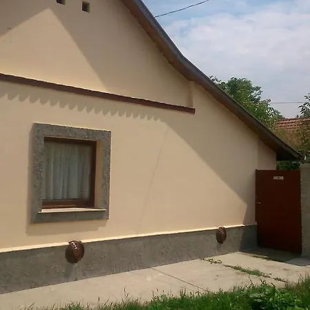 Guest house Anna Vendeghaz *